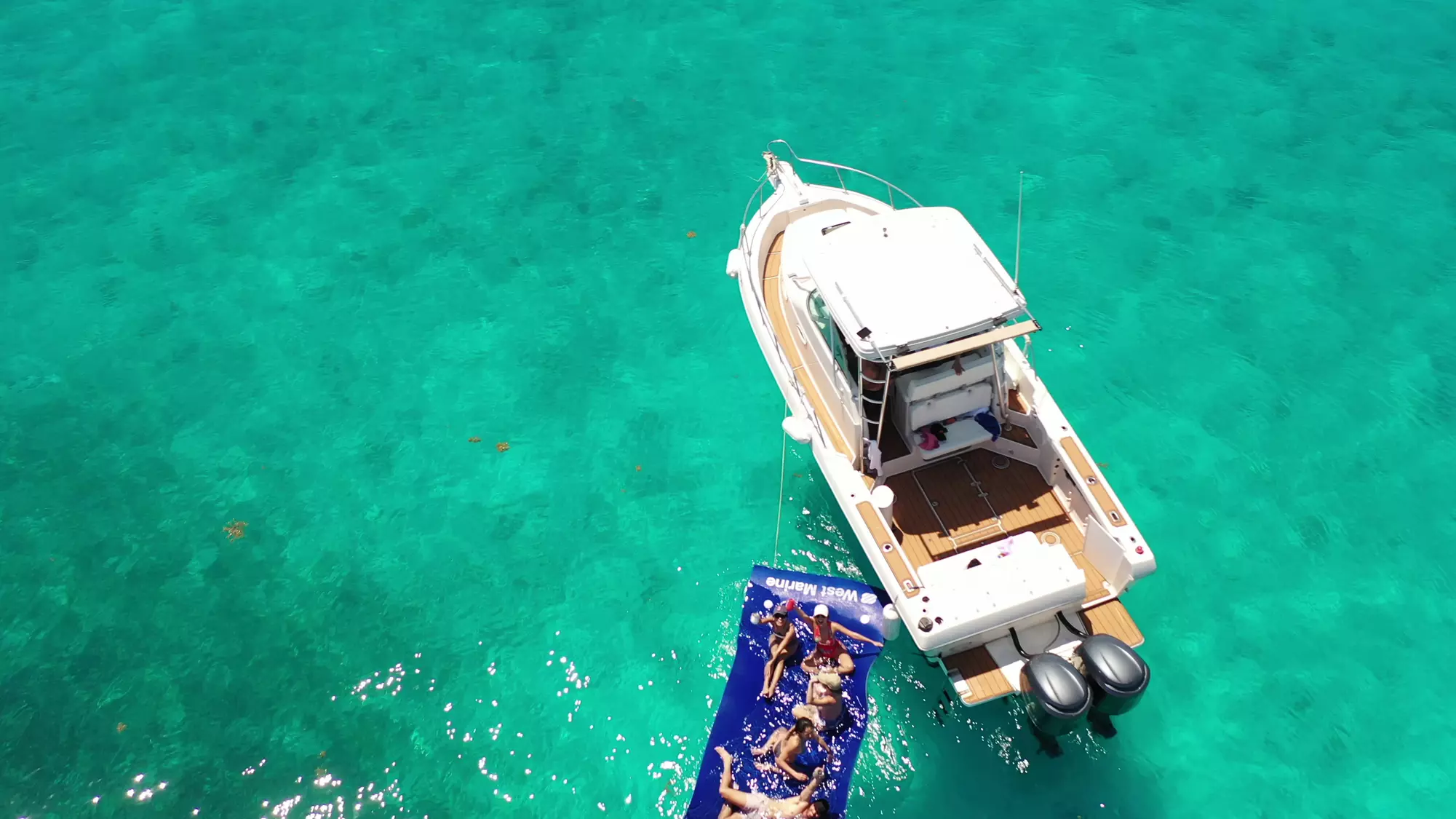 Up to 40% Off on Yacht Rental at La Guachafita Miami - Primary Image