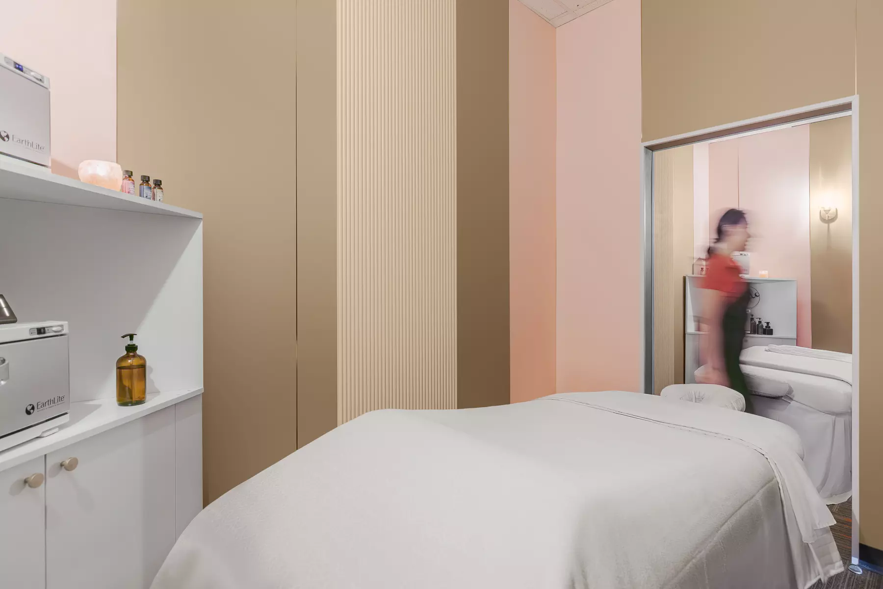 Up to 35% Off on Facial at Delight Massage & Facial