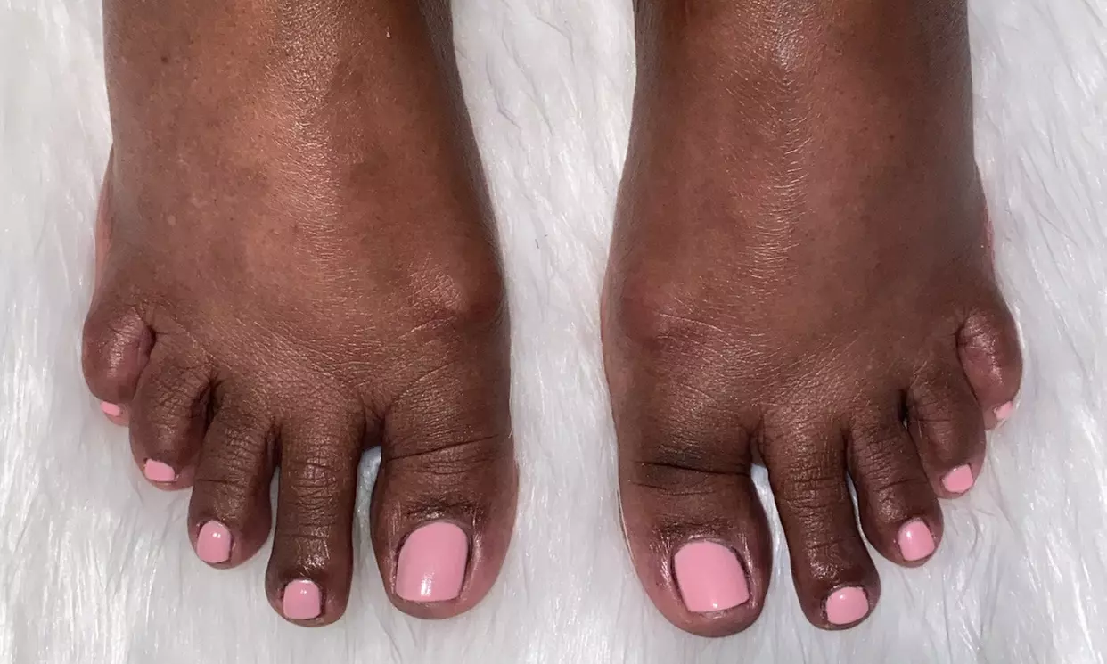 Up to 37% Off on Nail Spa/Salon - Nail Design at Muva Beauty Bar - Second Medium