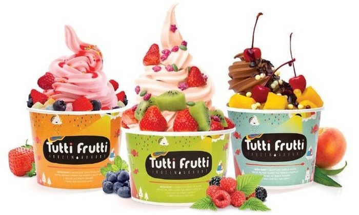 Enjoy Frozen Yogurt Options at Tutti Frutti Near the Mall