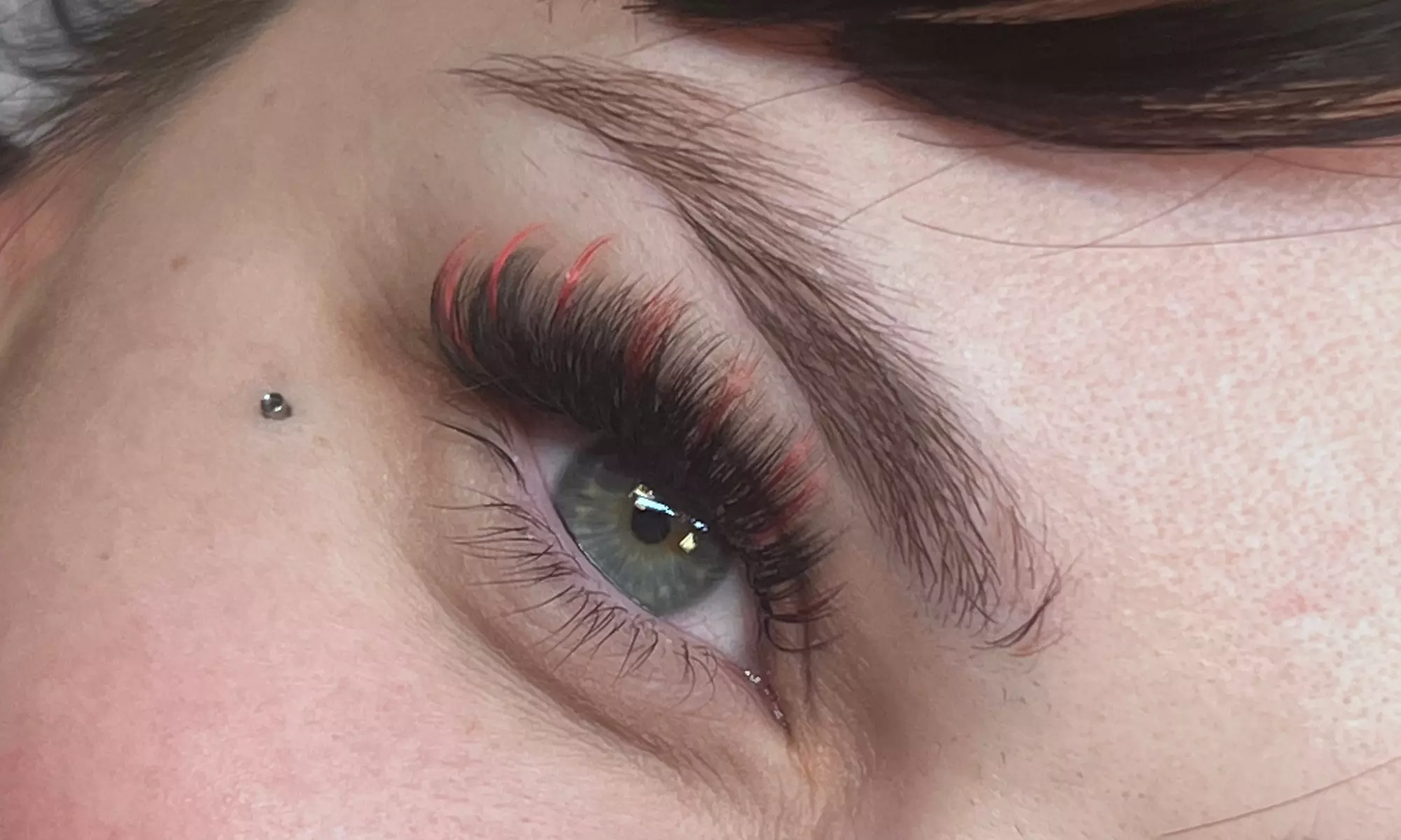 Up to 40% Off on Eyelash Extensions at Exclusive Lash And Beauty