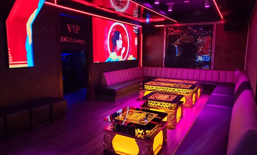 Image 4: Sing & Celebrate: 1, or 2 hours karaoke room (Up to 10 People)