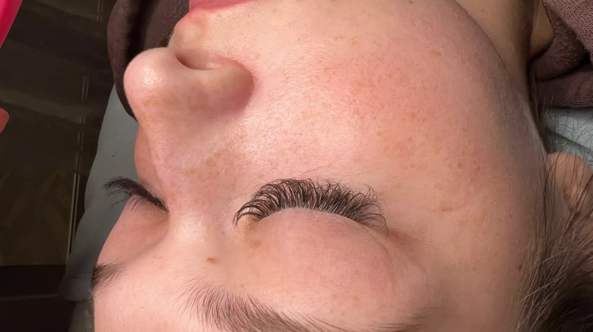 Explore a Variety of Full Eyelash Extension Sets