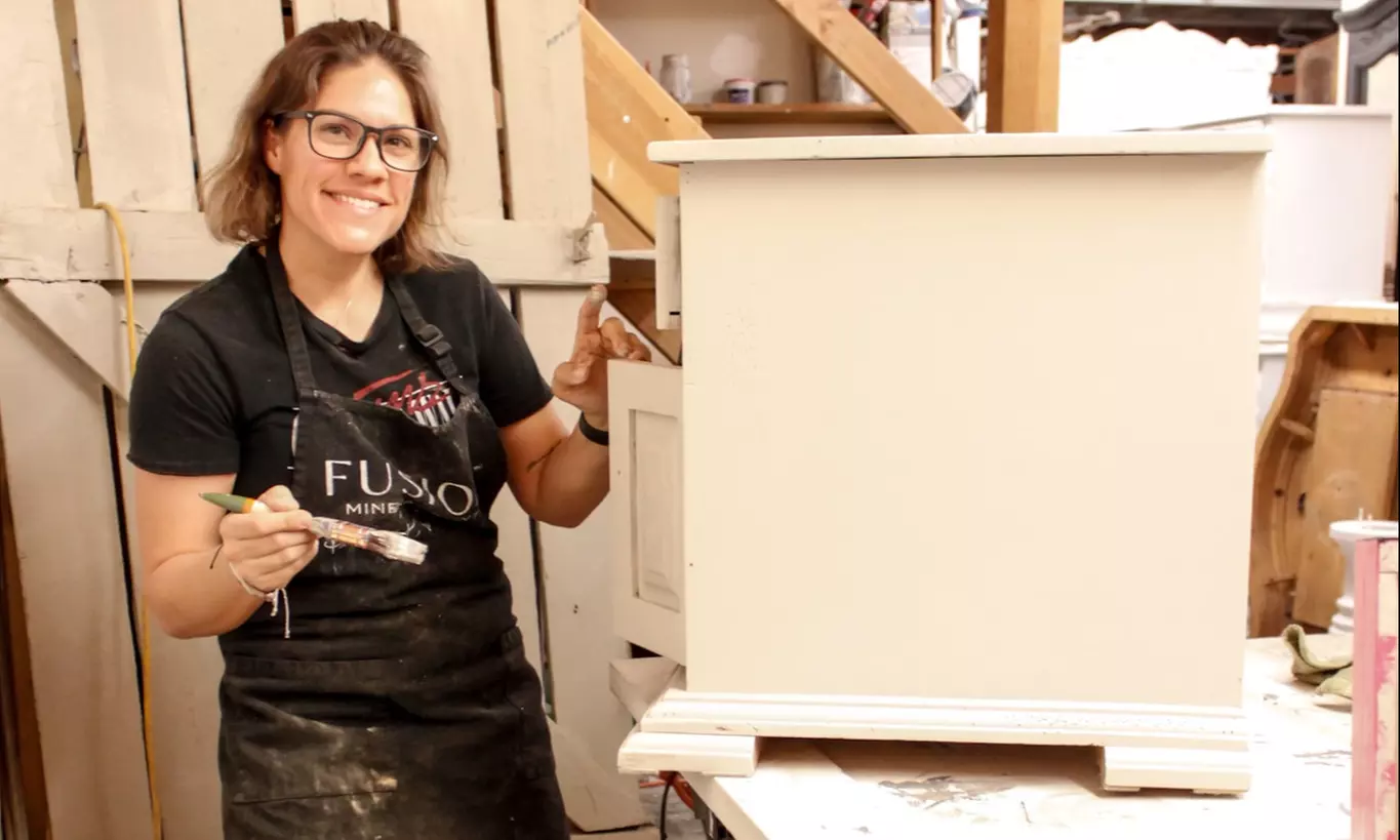 Up to 38% Off on Painting Lesson at Say Yes To The Dresser - Second Medium