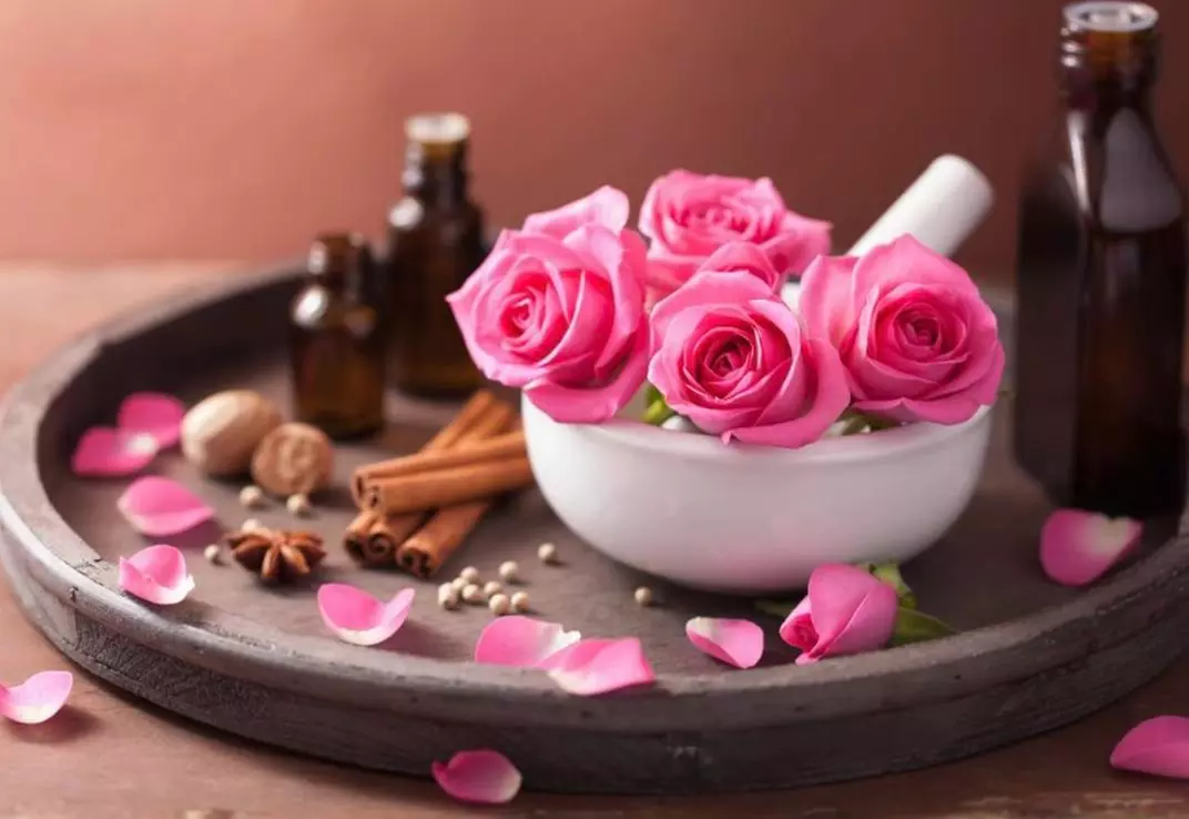 Up to 52% Off on In Spa Pampering Package at Honey And Cream Spa