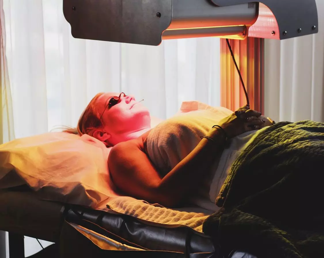 Facial IPL Photo Treatment for Skin Brightening and Redness