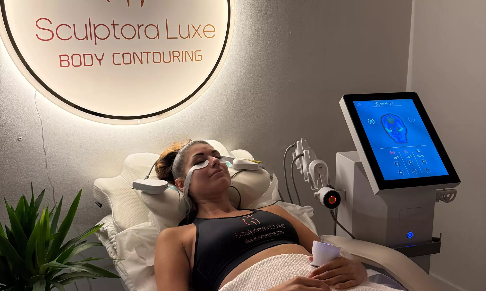 Non-Invasive Face Lifting Treatment – Perfect Face NEO 1 or 4 Sessions