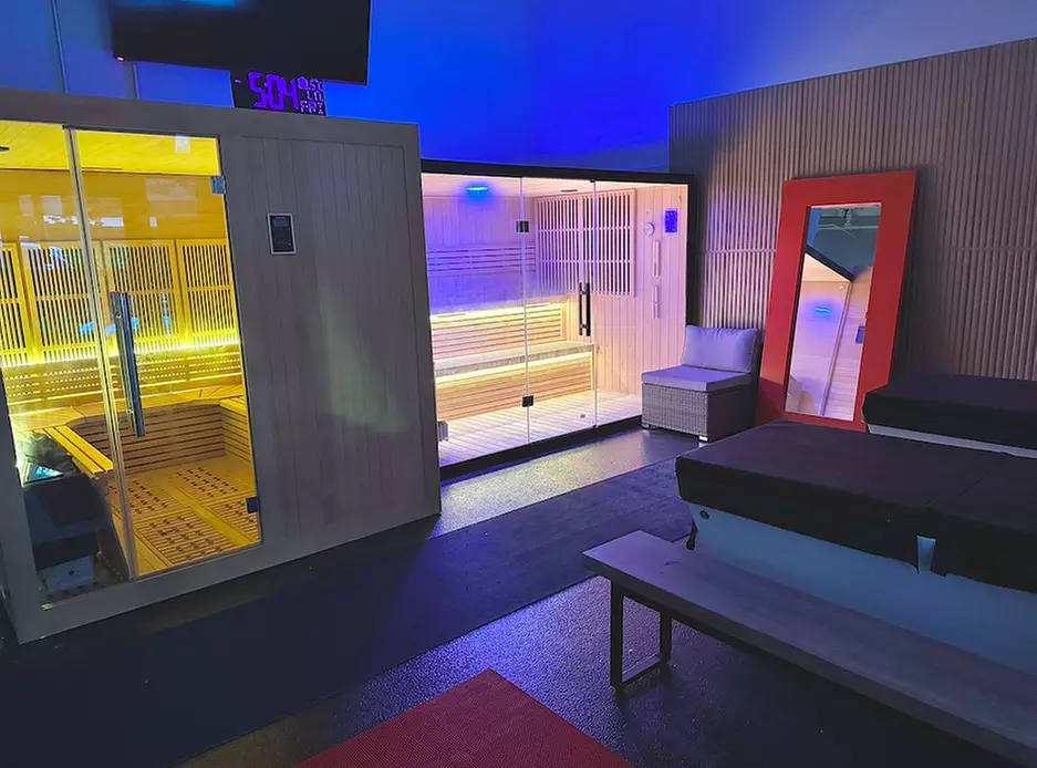 Up to 65% Off on Sauna Weight Loss Treatment at VALJALAH