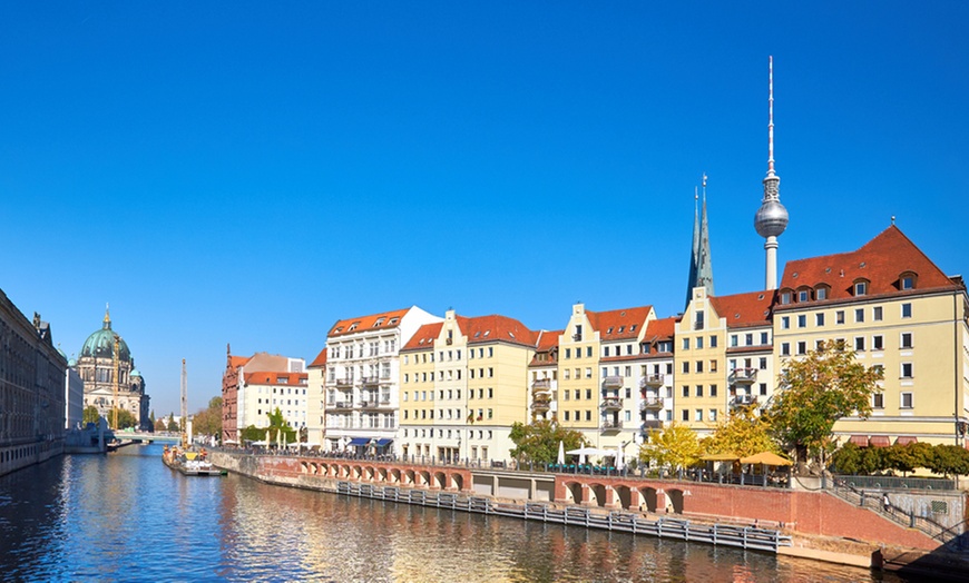 Image 10: Bis zu 47% Rabatt auf den Rundfahrt – geführt bei culti sightseeing tours UG (haftungsbeschränkt)