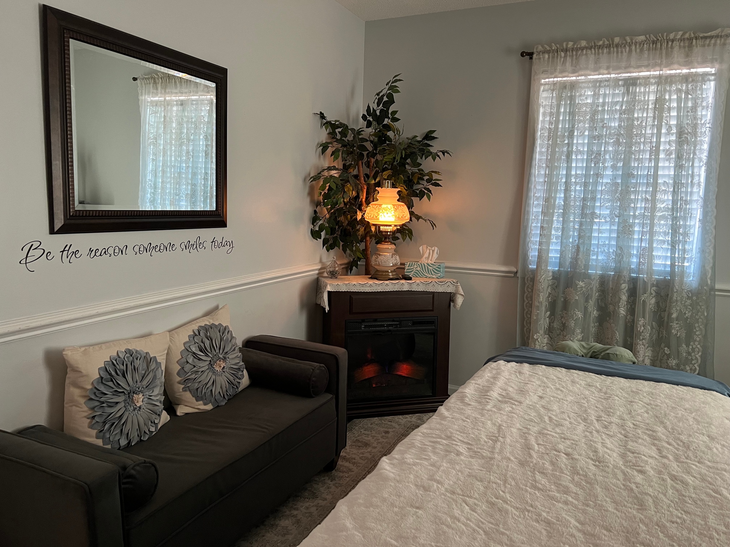 Relaxing Spa Massage: Choose Between 60 or 90 Minutes
