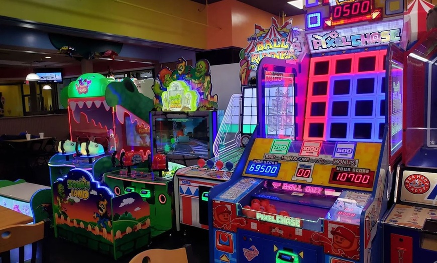 Image 3: Indoor Family Fun & Arcade Games at Jungle George's in Fort Wayne