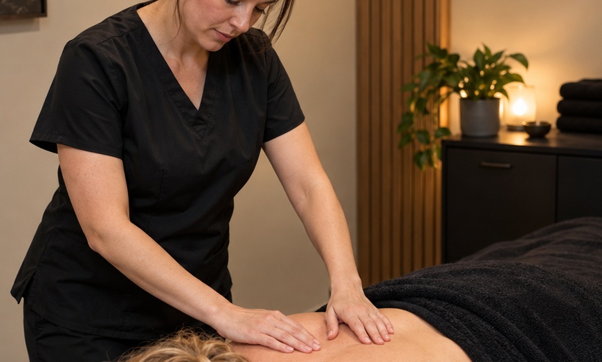 Image 4: Pamper Yourself! Choice of 60-Minute Massage or Express Body Scrub