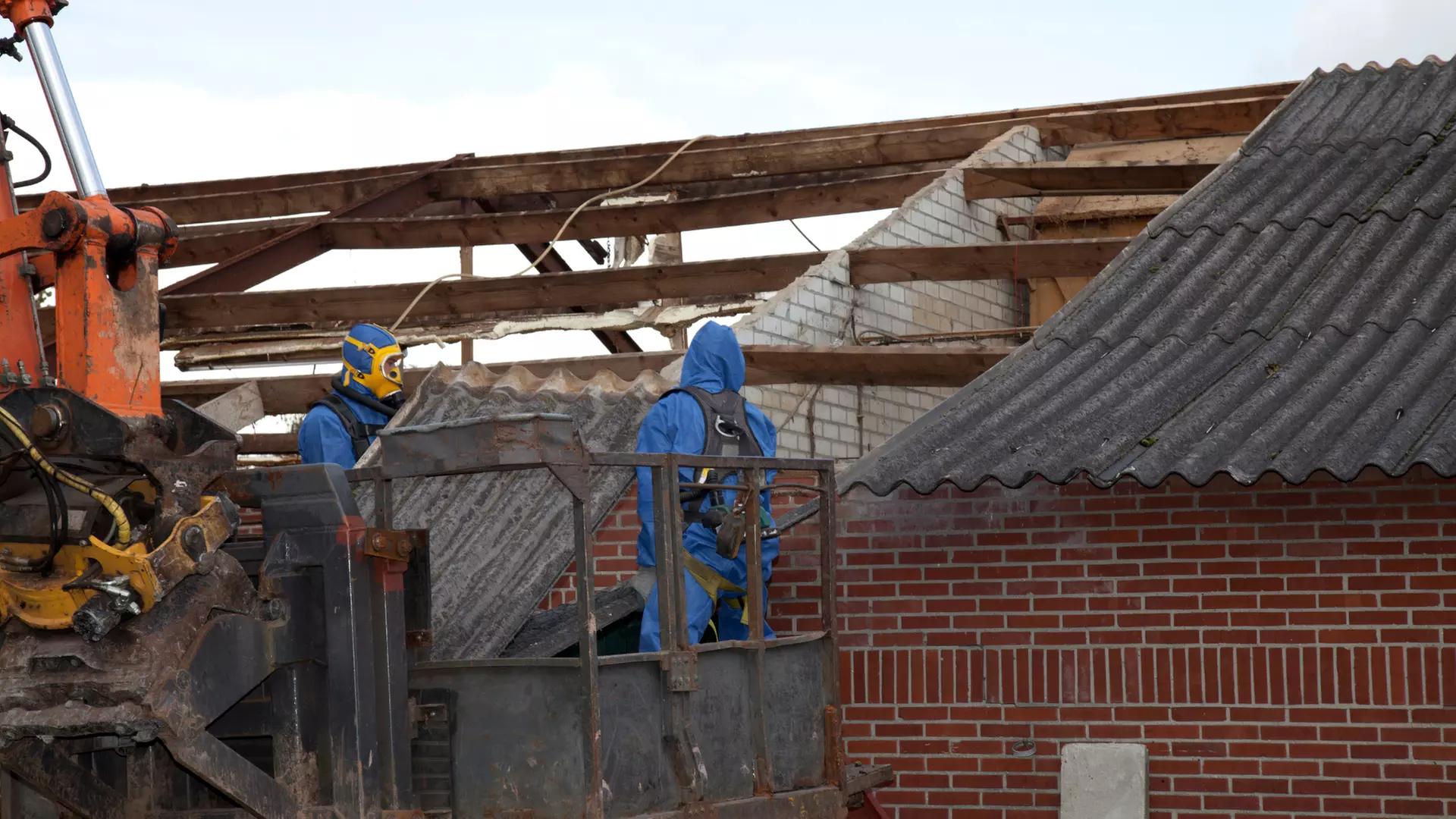 Workplace Safety- Asbestos & COSHH Training: 8 in 1 Bundle - Online Course (Up to 41%Off) - Primary Image