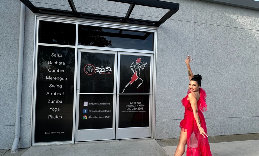 Image 2: Enjoy Four or Eight Adult Group Dance Classes in Friendly Environment