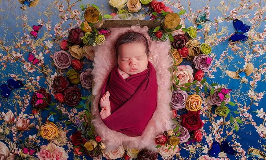 Image 5: Up to 90% Off on Lifecycle Series Photography at Baby Boutique Photography Ltd