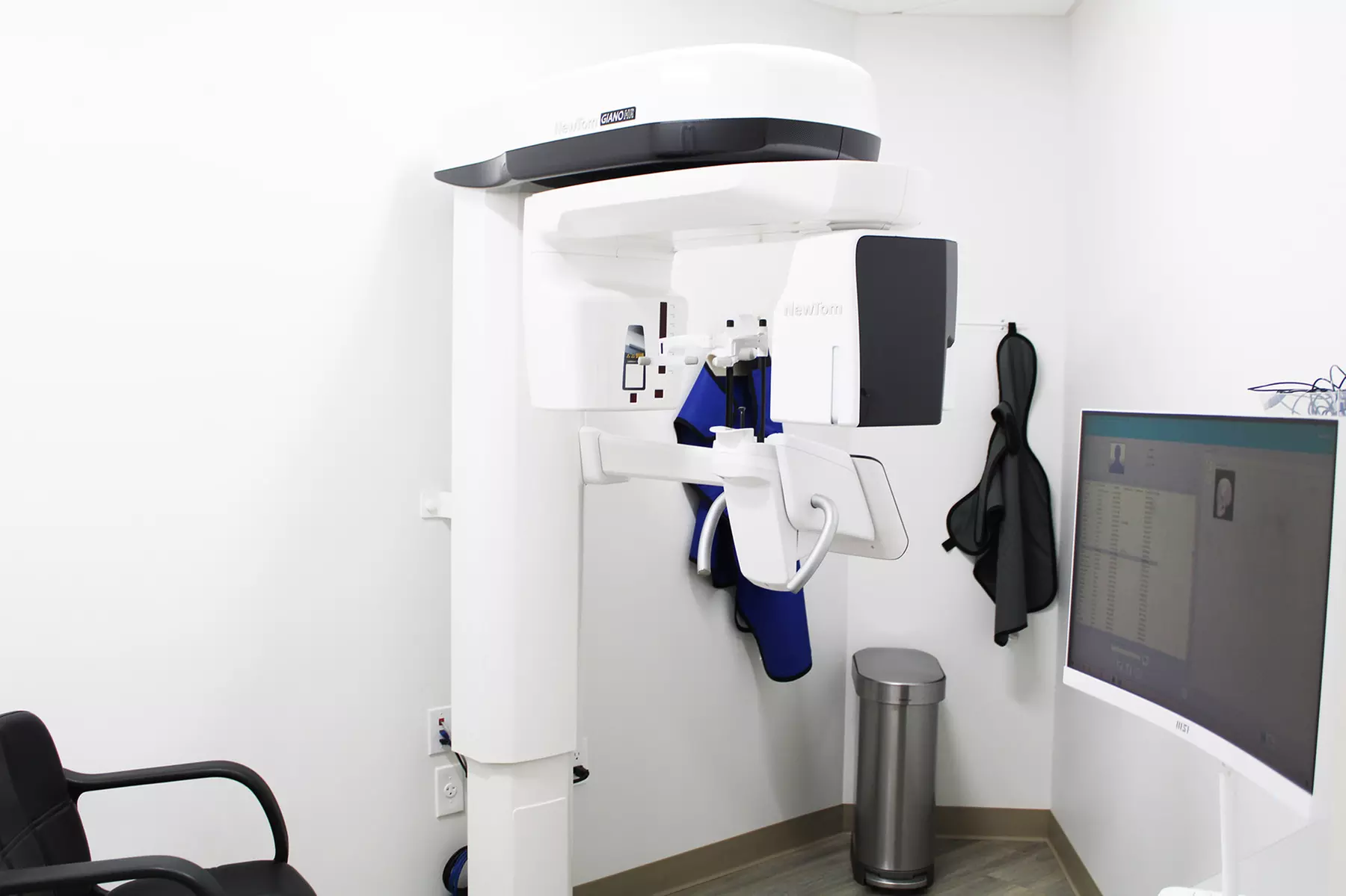 Groupon Implant Consult (Full Comprehensive Exam, CT Scan, & Any Necessary X-rays) ( Up to 50% Off ) - Second Medium