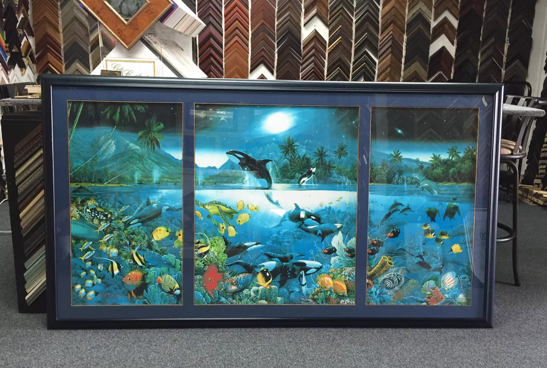 Custom framing for art and 3-D objects with shadow-box styles