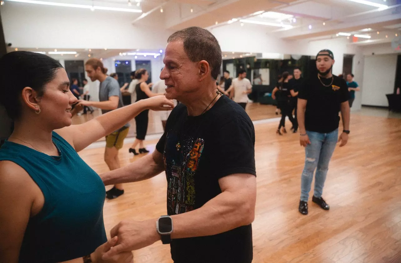 Beginner Salsa Classes to Boost Confidence and Get Grooving