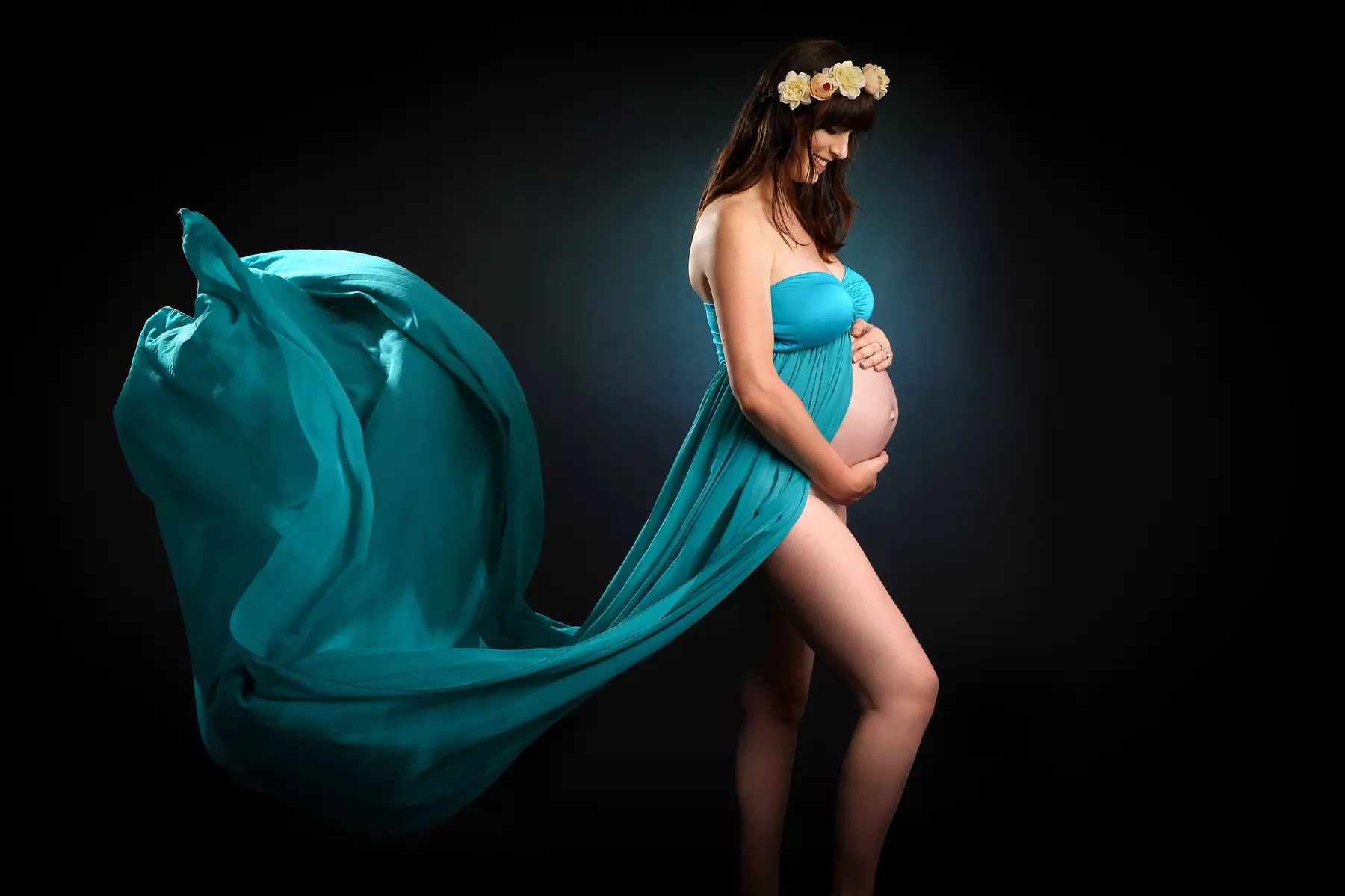 Photoshoot, Print and soft copy on USB for Up to 6