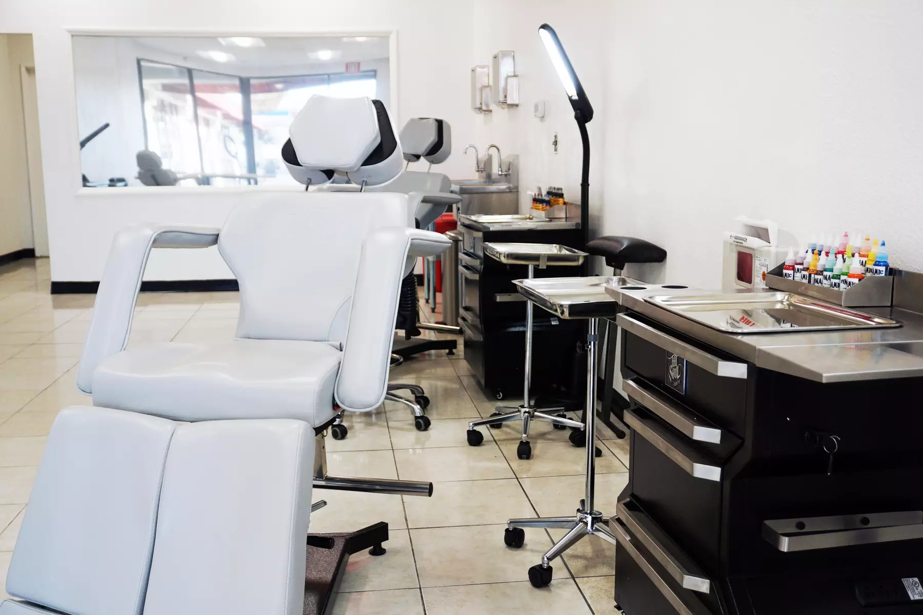 Book Your 1, 2, or 3 Hour Tattoo Session Now for Stunning Ink