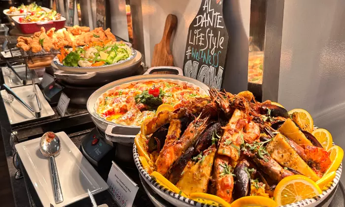 5* Saturday brunch with Soft or House Beverages for 1, 2, or 4 Adults