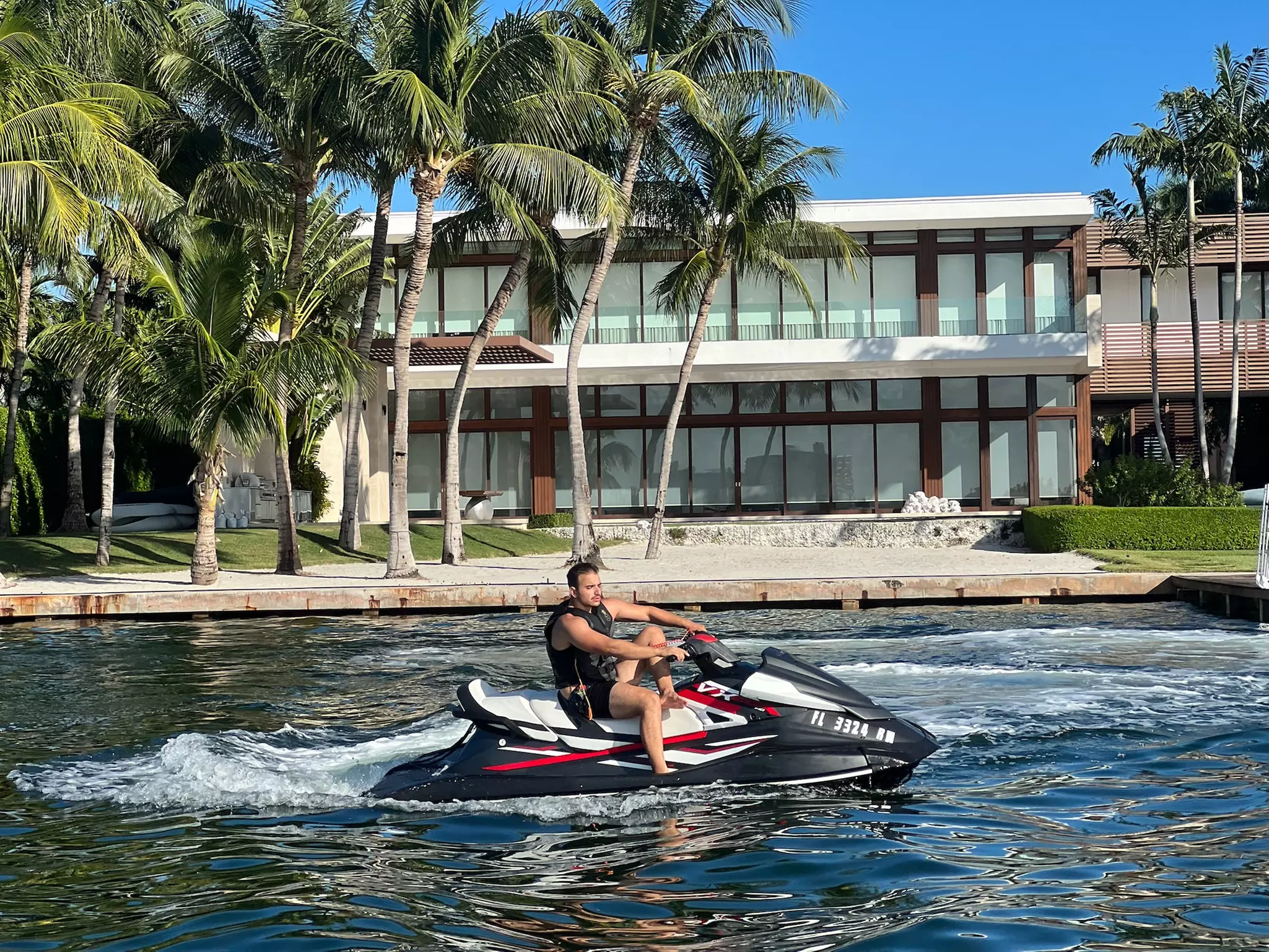 Up to 90% Off on Jet Ski Rental at upisle - Second Medium