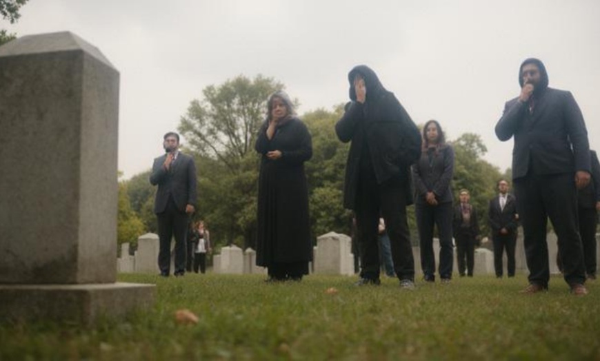 Image 5: Compassionate Tributes & Seamless Virtual Life Celebrations