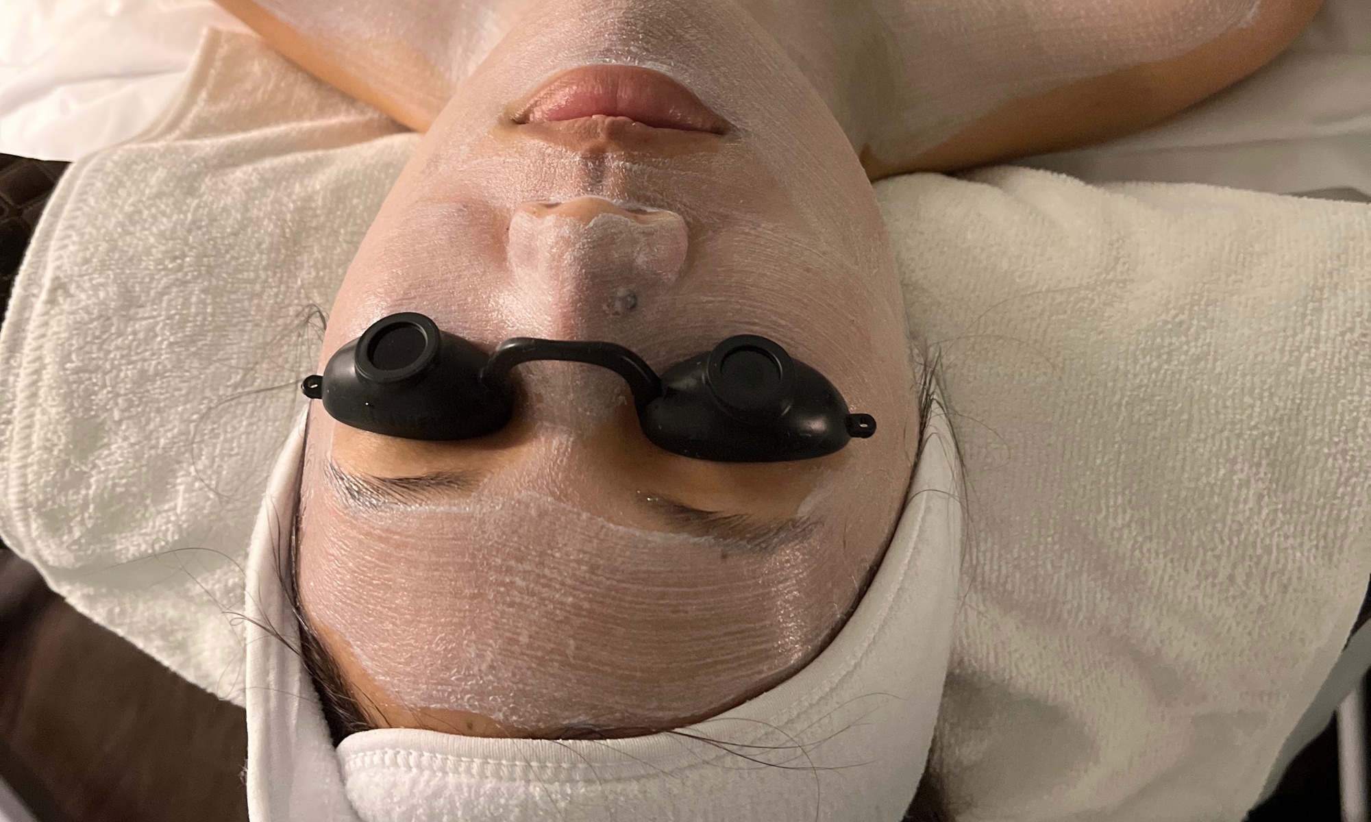 Moisturizing Facial with Hot Oil Scalp Massage Experience
