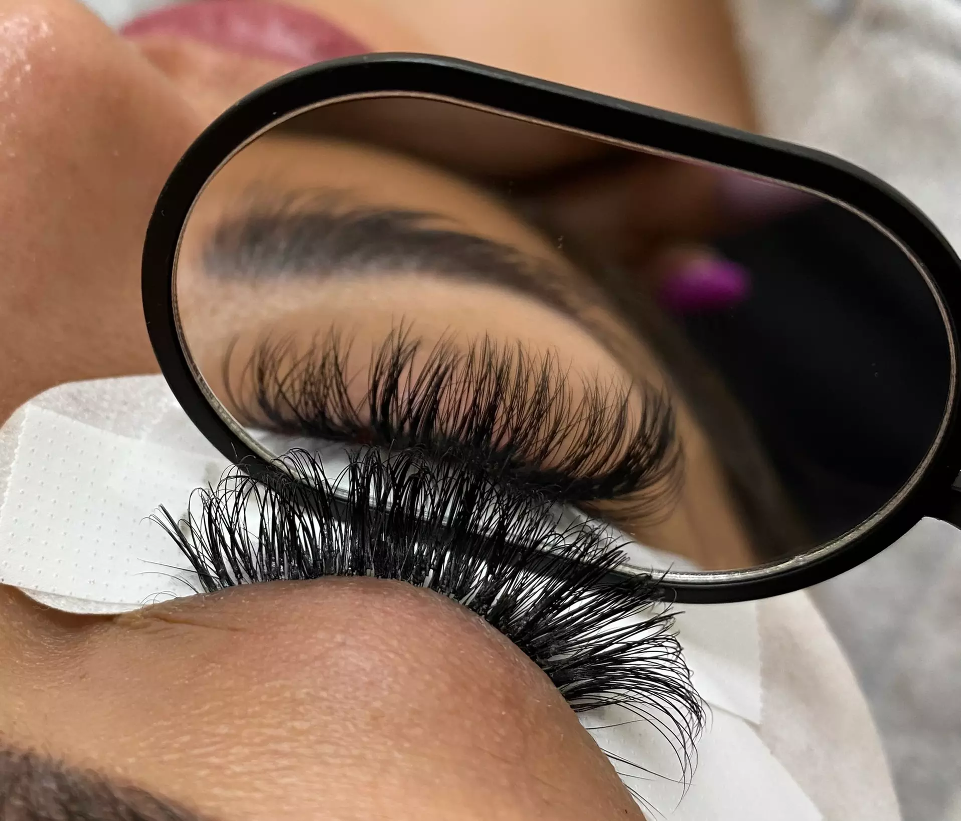 Experience stunning lashes with SkinSecret's full set extensions in Classic, Hybrid, Mega, and Russian Volume options up to 53% off - Primary Image