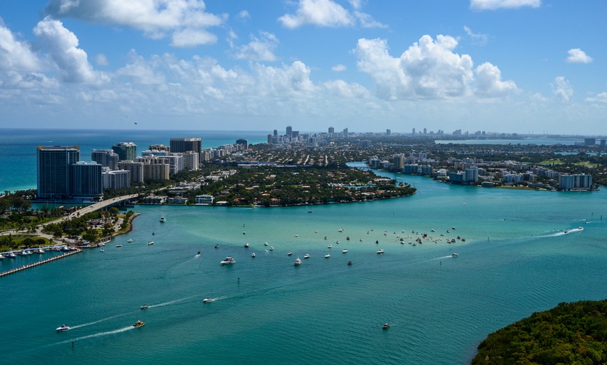 Image 4: Helicopter Tour Over Beaches and Cityscapes
