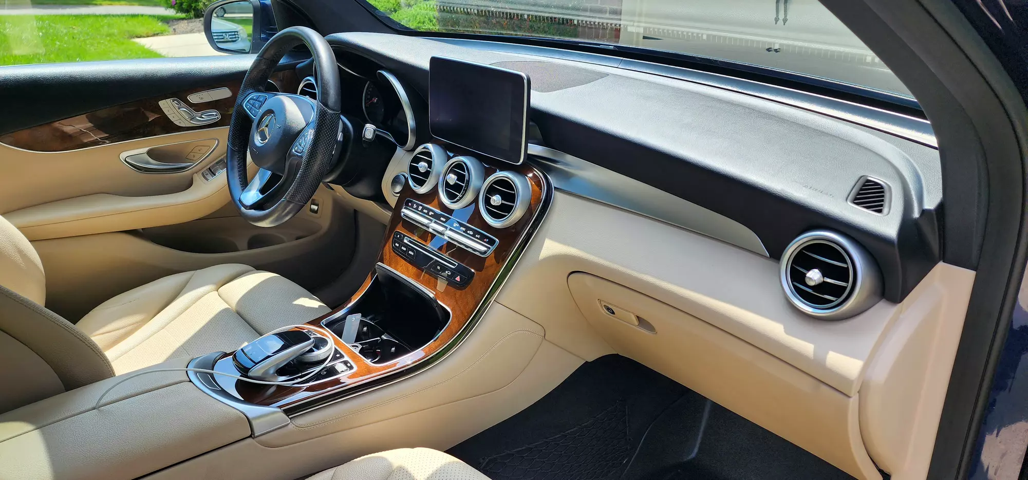 Interior and Exterior Detail for Car or Pickup, SUV or Van