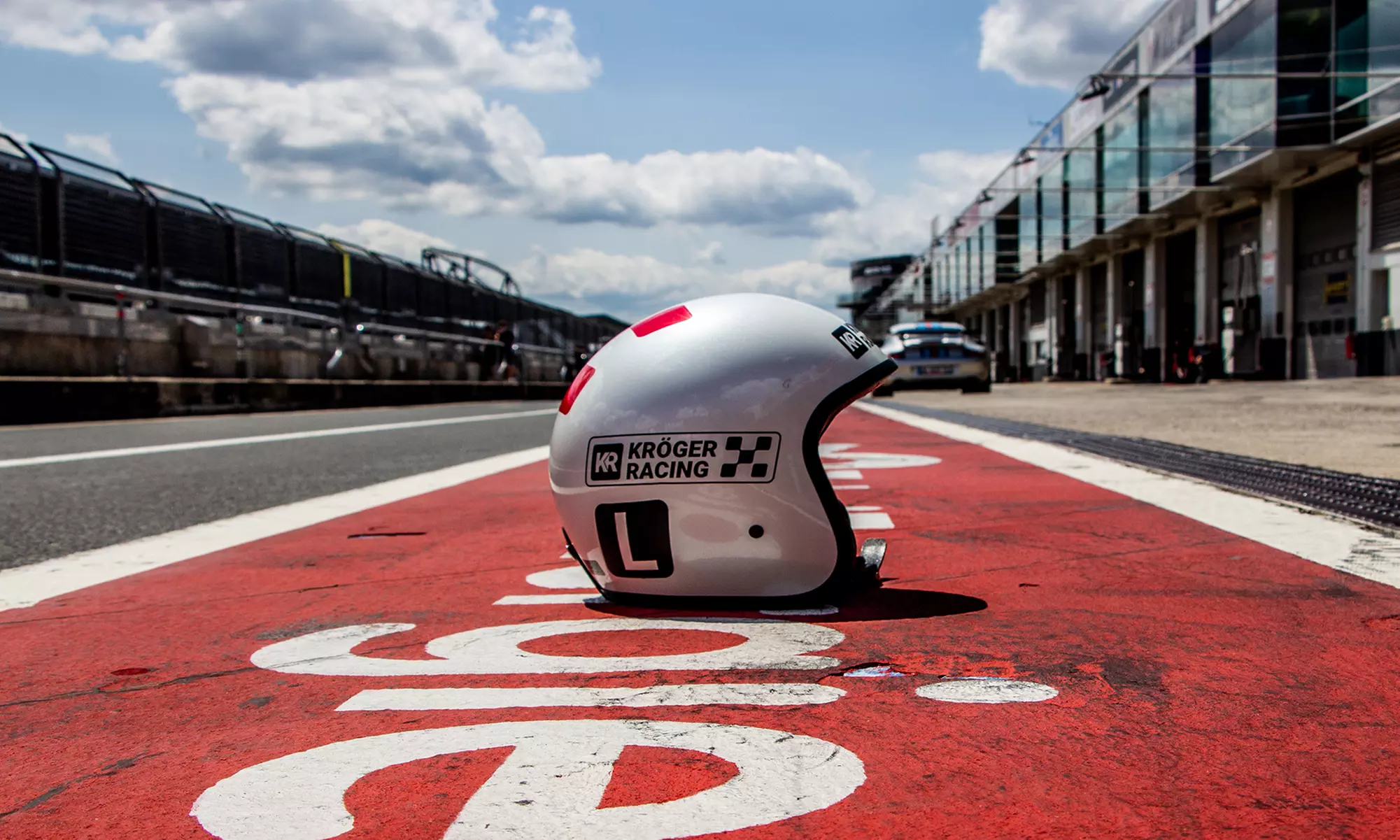 3–5 Runden im BMW oder Porsche zum Selber fahren