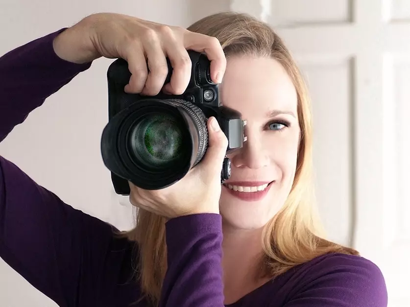 $275 for a Two-Hour One-on-One Photography Learning Session from Visual School of Photography ($450 Value) - Primary Image