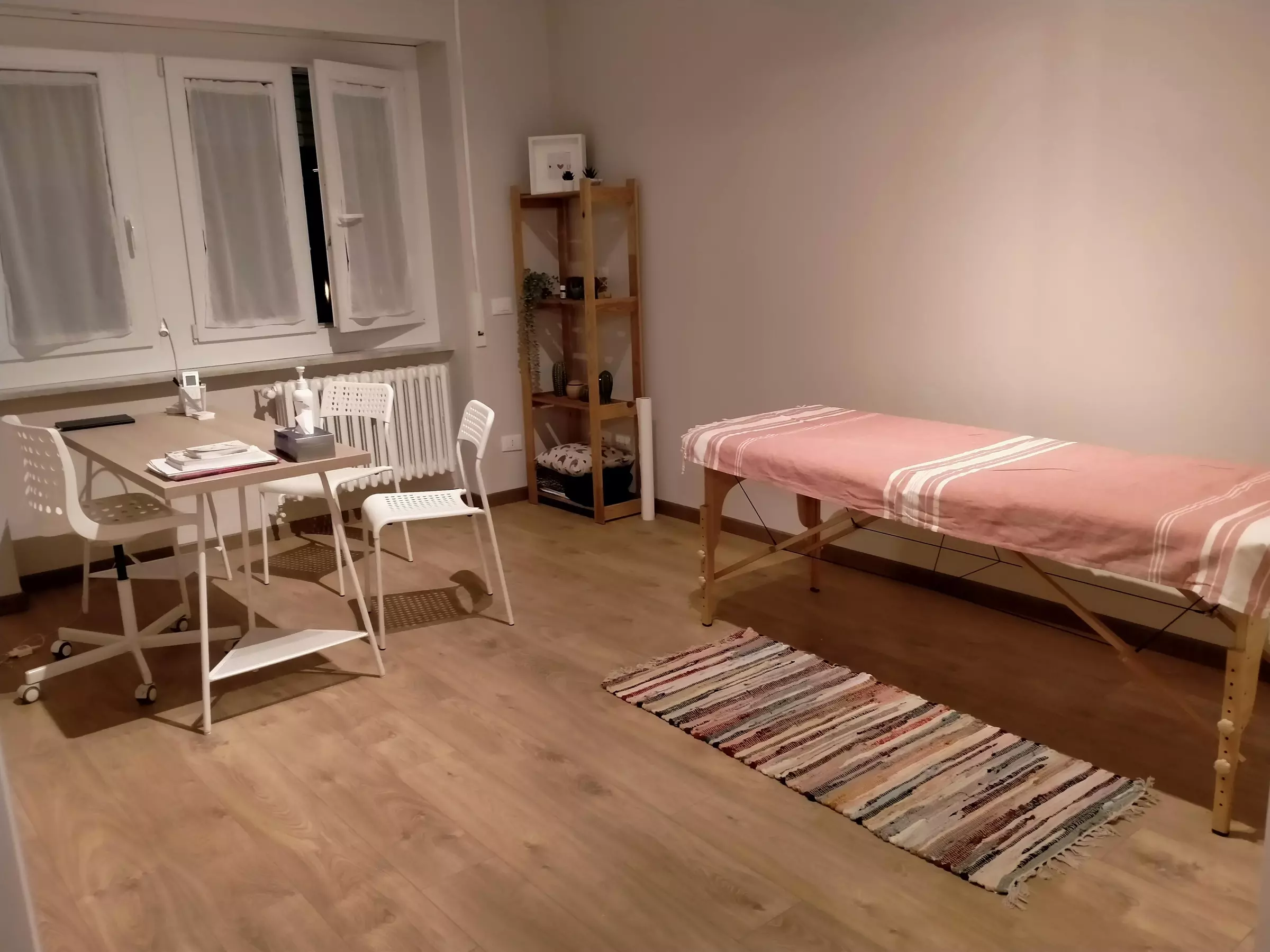 Fino al 60% di sconto su Massaggio - Riflessologia da Naturopata Martina Maini - Primary Image