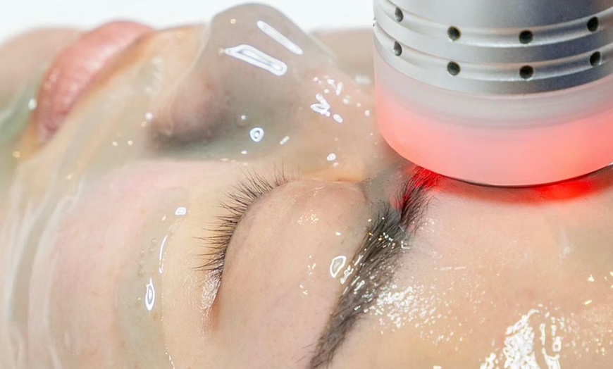 Image 7: Up to 35% Off on Facial at Like skin