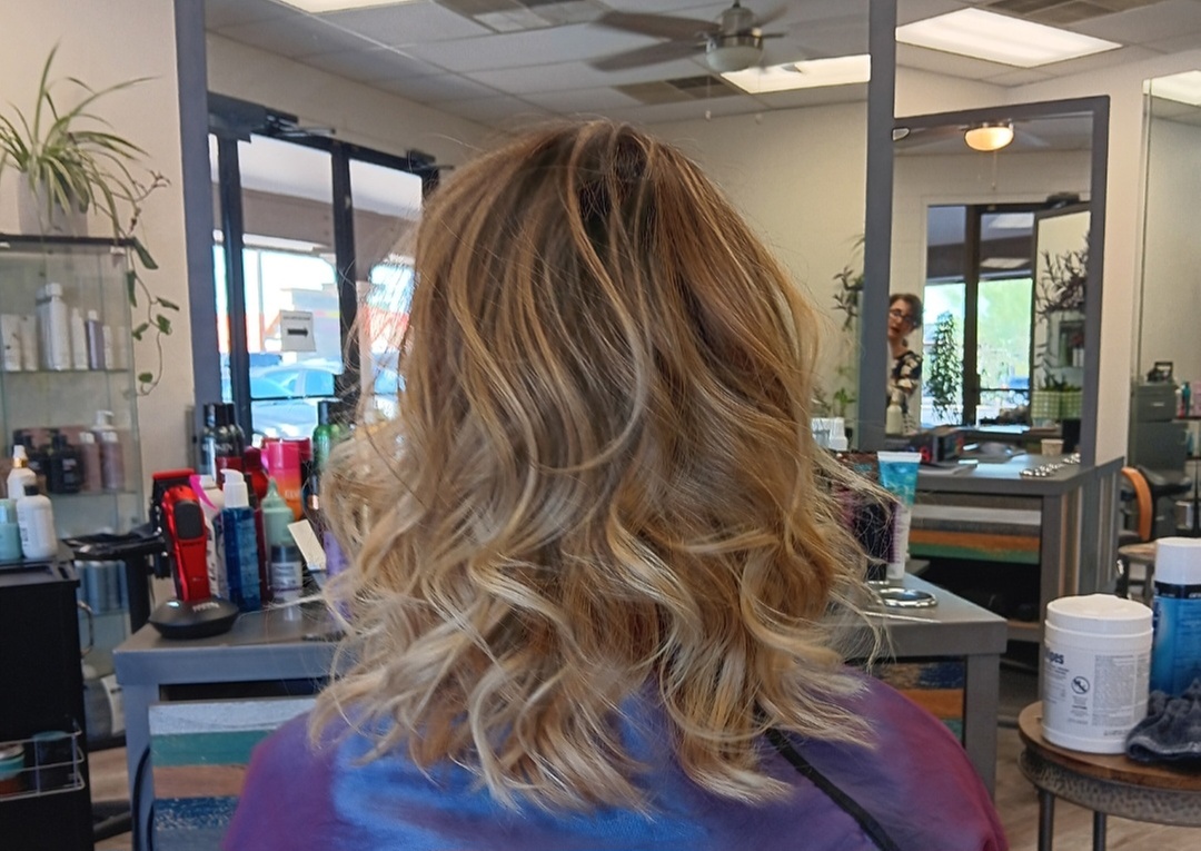 Up to 65% Off on Hair Color / Highlights - Ombre at Hey Beauty