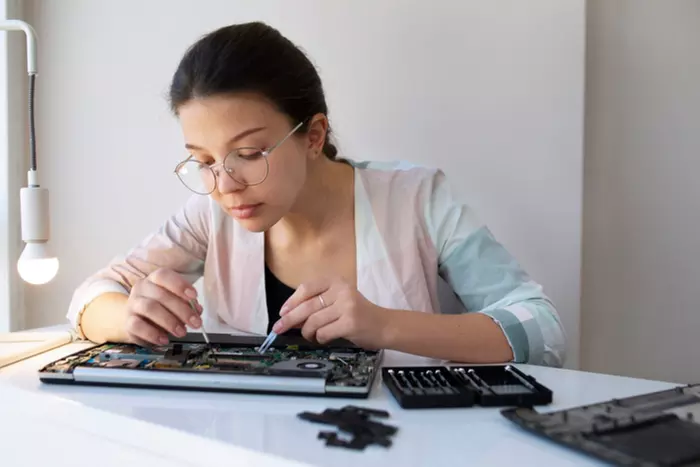 Up to 60% Off on Computer Training at The Mighty PC - Second Medium