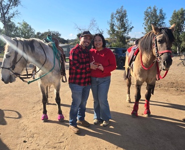 Romantic valentines day  horse back  trail ride for 2 people - Starlight Acres