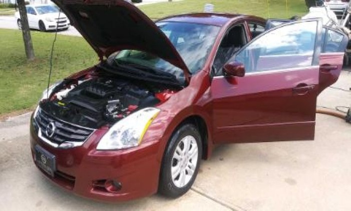 Get Your Car Sparkling with Our Comprehensive Detailing Services