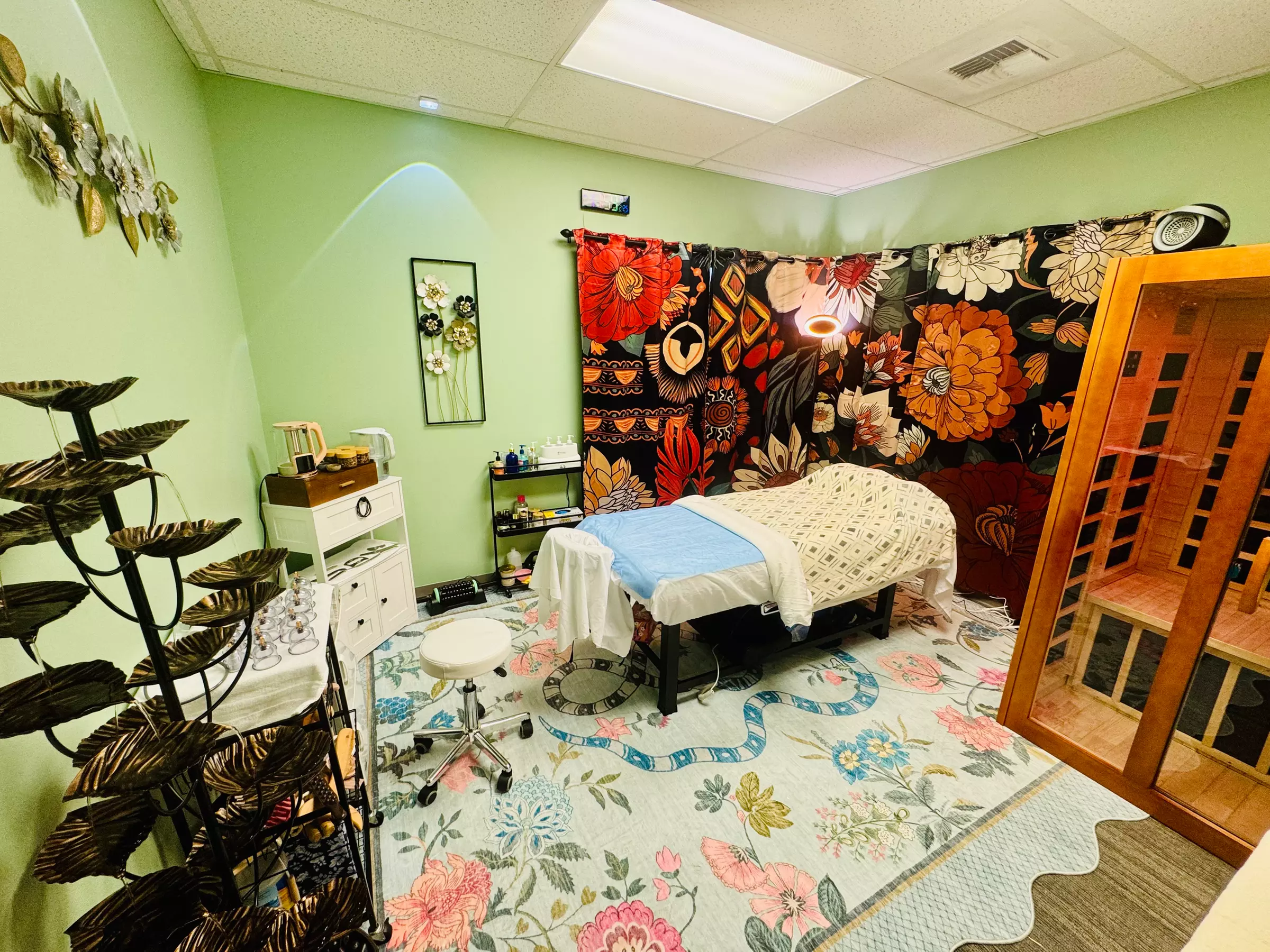 Relax with a 60-or 90-Min Head Spa Massage with Head & Scalp Massage