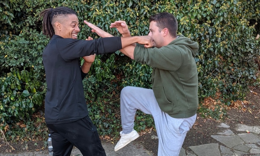 Image 3: Master the art Up to Ten Wing Chun Kung Fu lessons at Smart Wing Chun