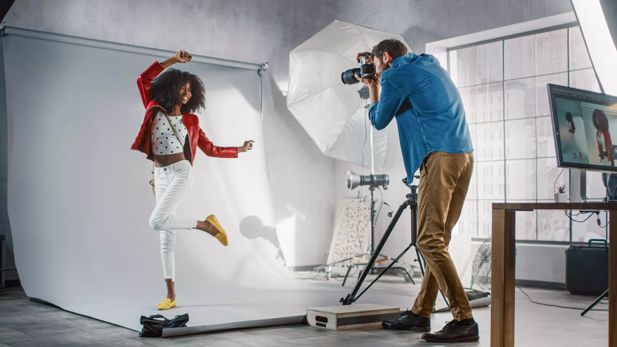 Up to 85% Off on Style & Colour eBook Bundle at Trendimi - Primary Image