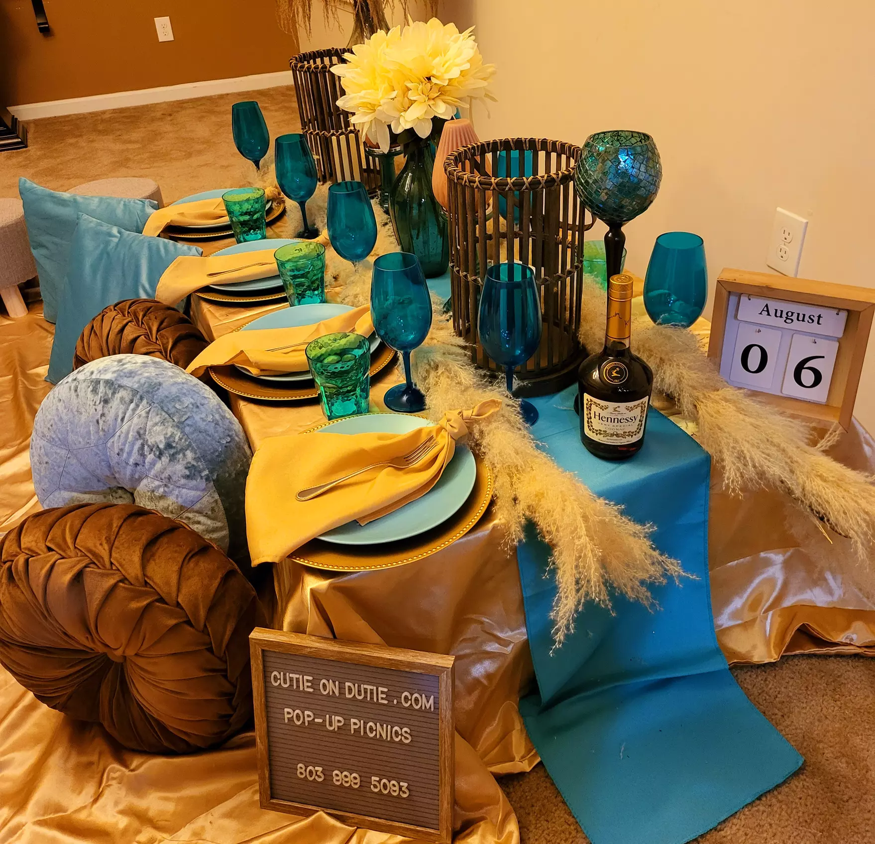Up to 30% Off on Picnic Style Dining at Cutie on Dutie Pop-up Picnic LLC - Second Medium