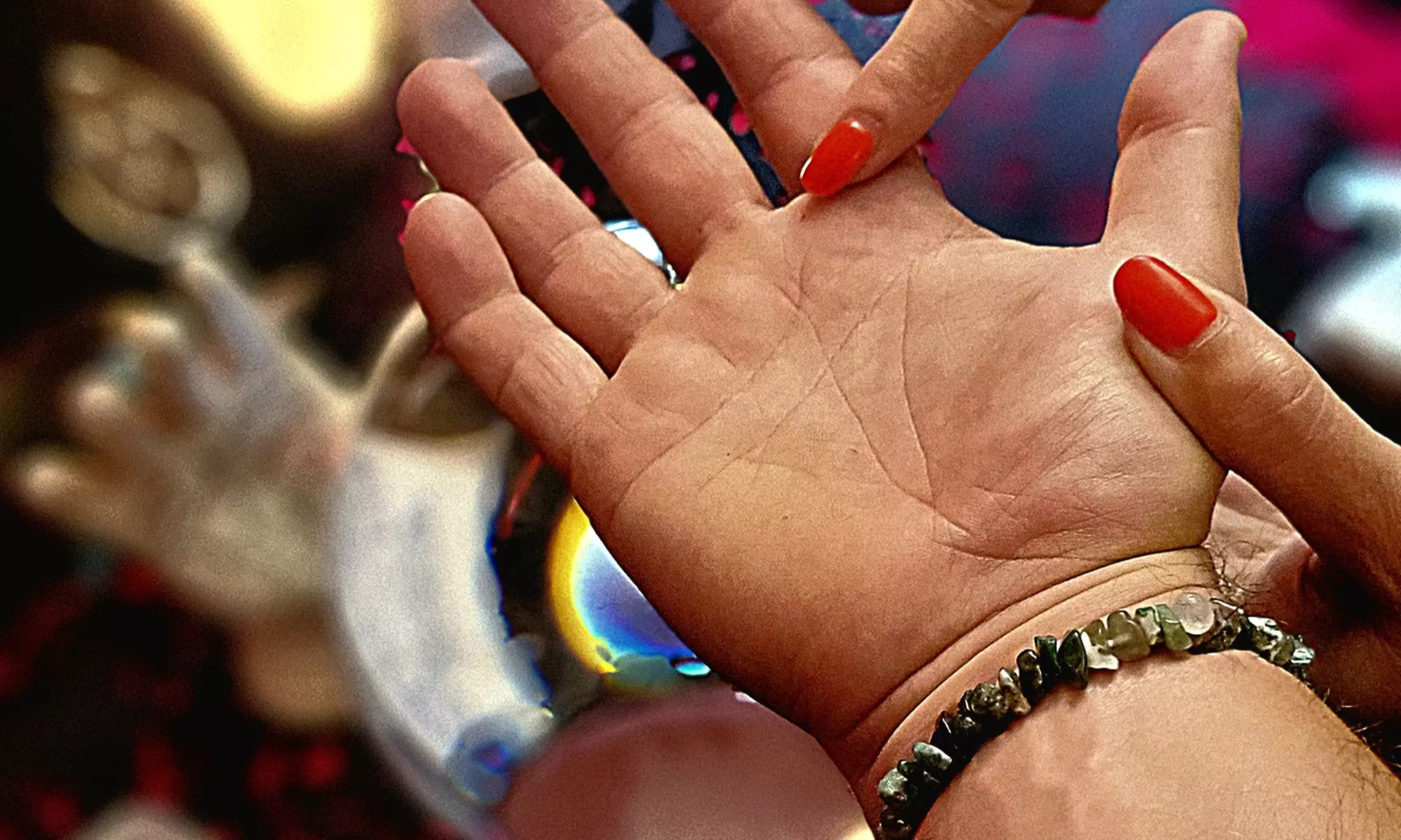 Up to 55% Off on Psychic / Astrology / Fortune Telling at Heavenly Helen - Primary Image