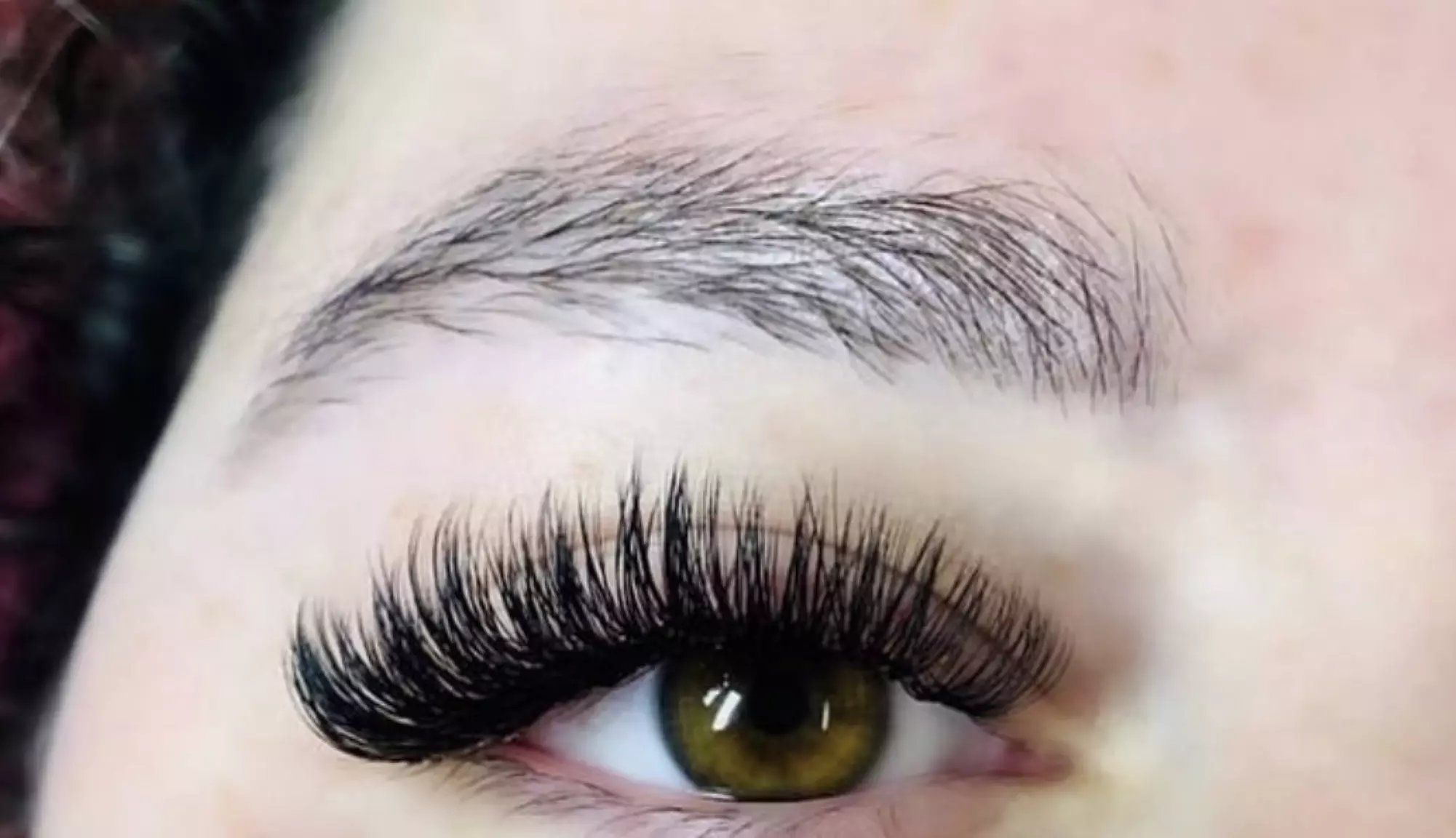 Up to 50% Off on Eyelash extensions at Saturn Beauty Co - Primary Image