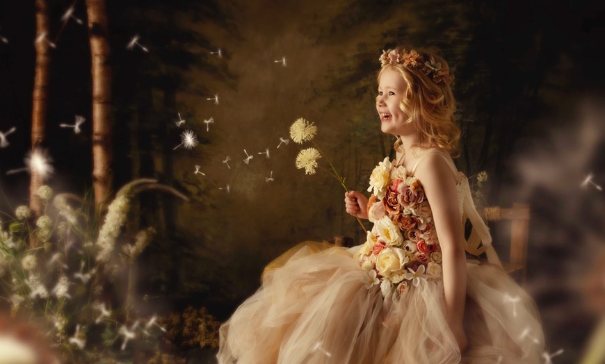 Image 11: Capture Memories: Fairy Tale or Princess Photoshoot