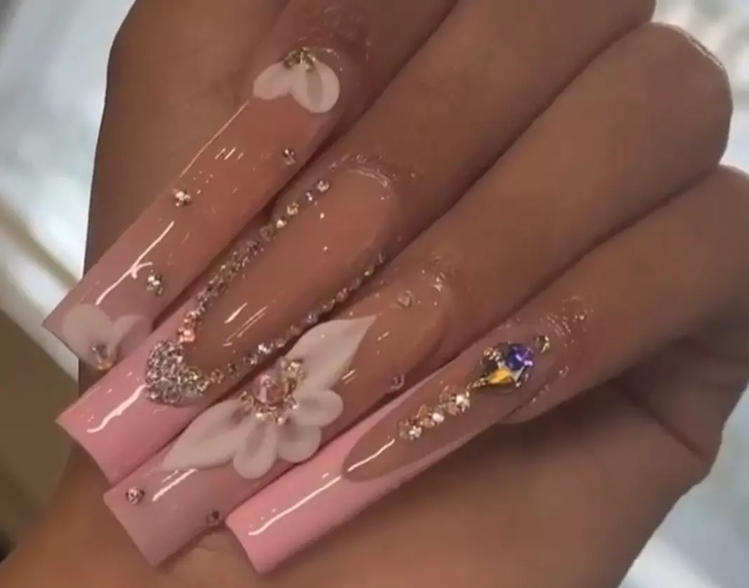 Up to 42% Off on Nail Spa/Salon - Nail Design at Le Rêve Beauty - Primary Image