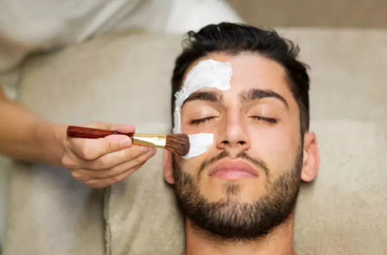 Up to 50% Off on Men's Facials at 416Skin Aesthetics & Academy - Primary Image