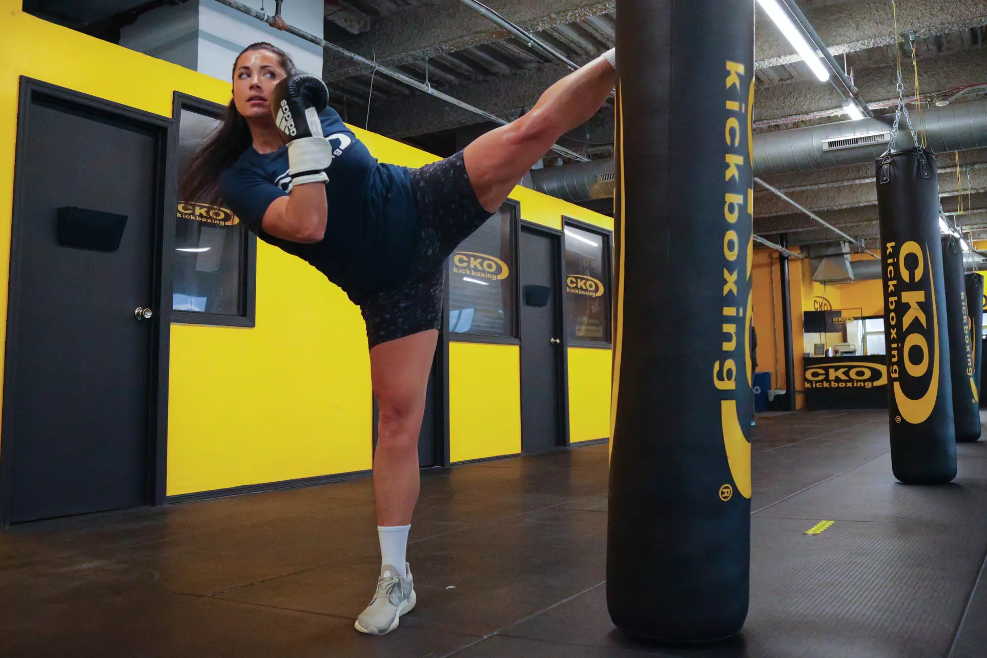 Boost Your Fitness with 3 Kickboxing Classes and Gloves