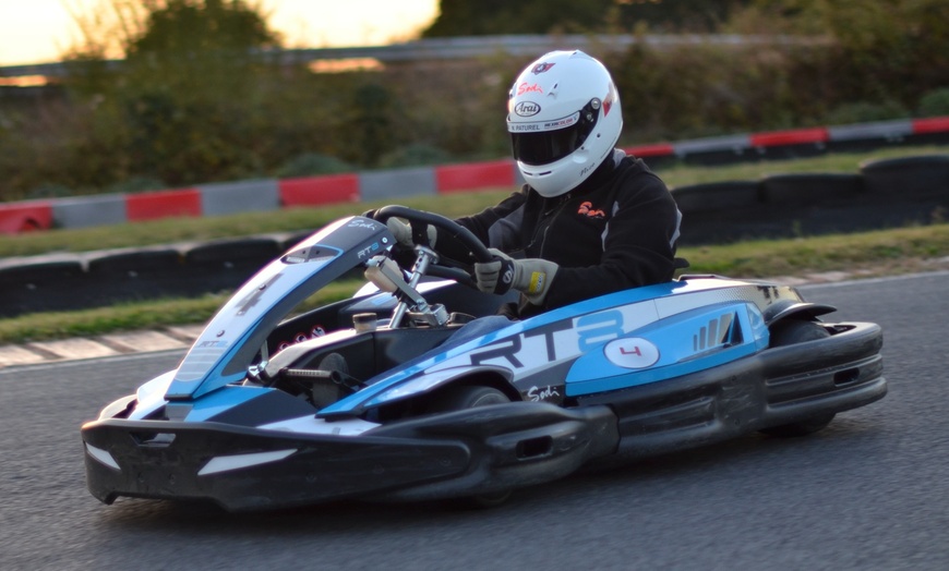 Image 2: L'excitation du karting avec City Kart